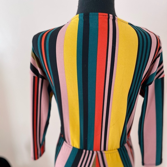 Express striped jumpsuit - Picture 3 of 3